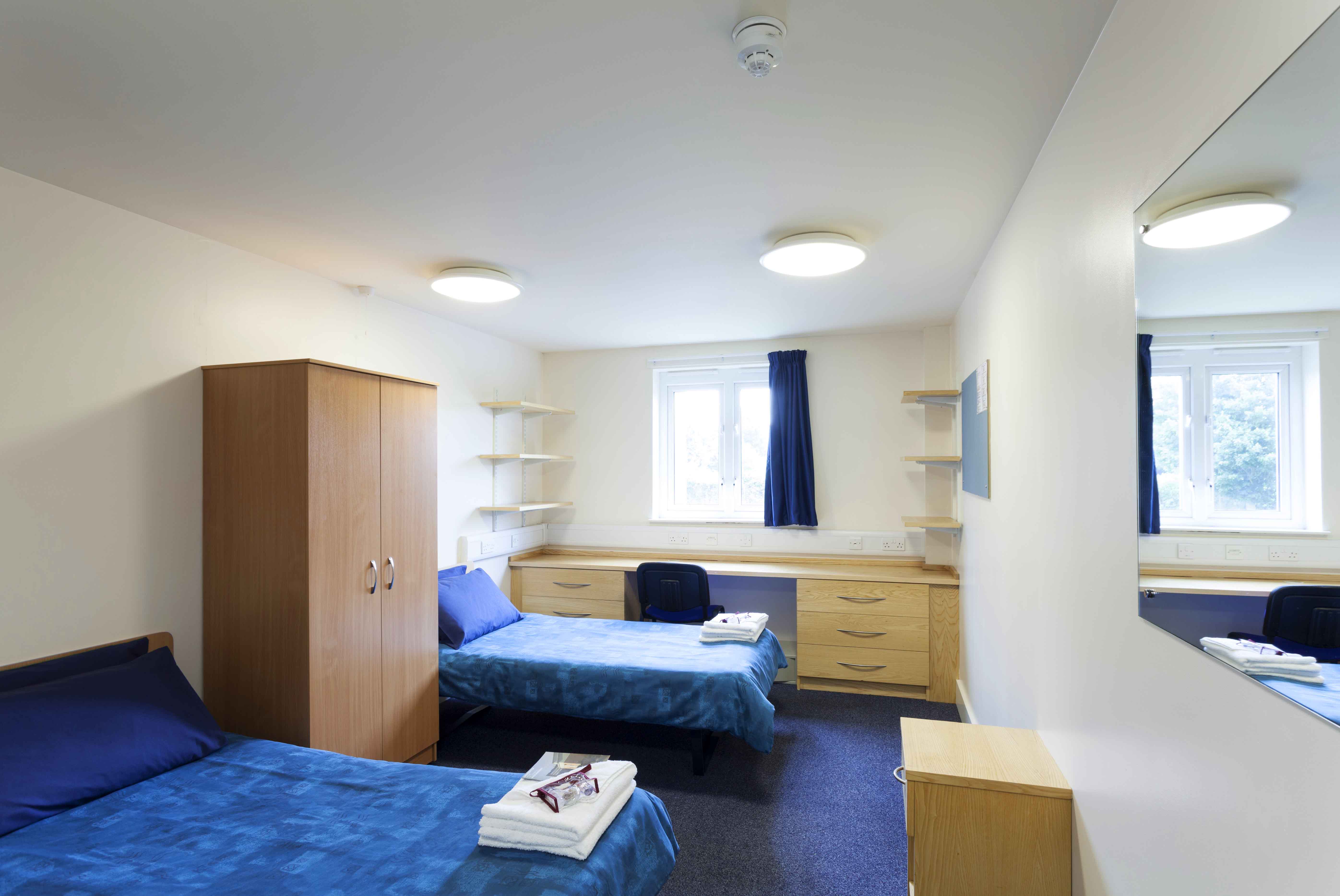 highres_20130618_UoW_Harrow_0065