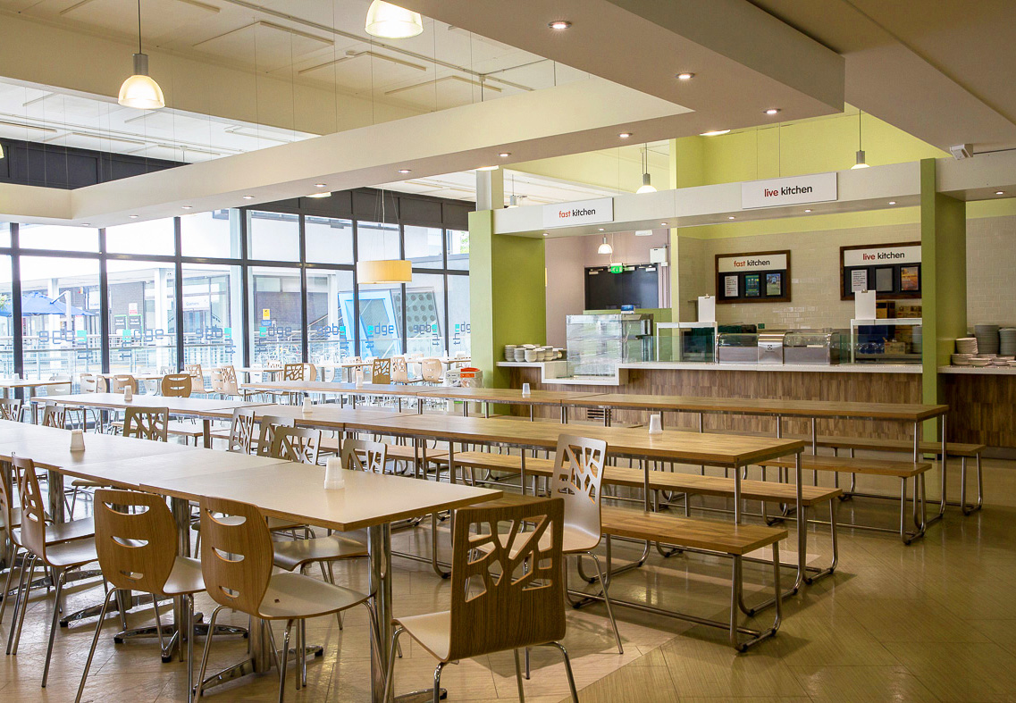 Embassy Summer London Docklands - cafeteria
