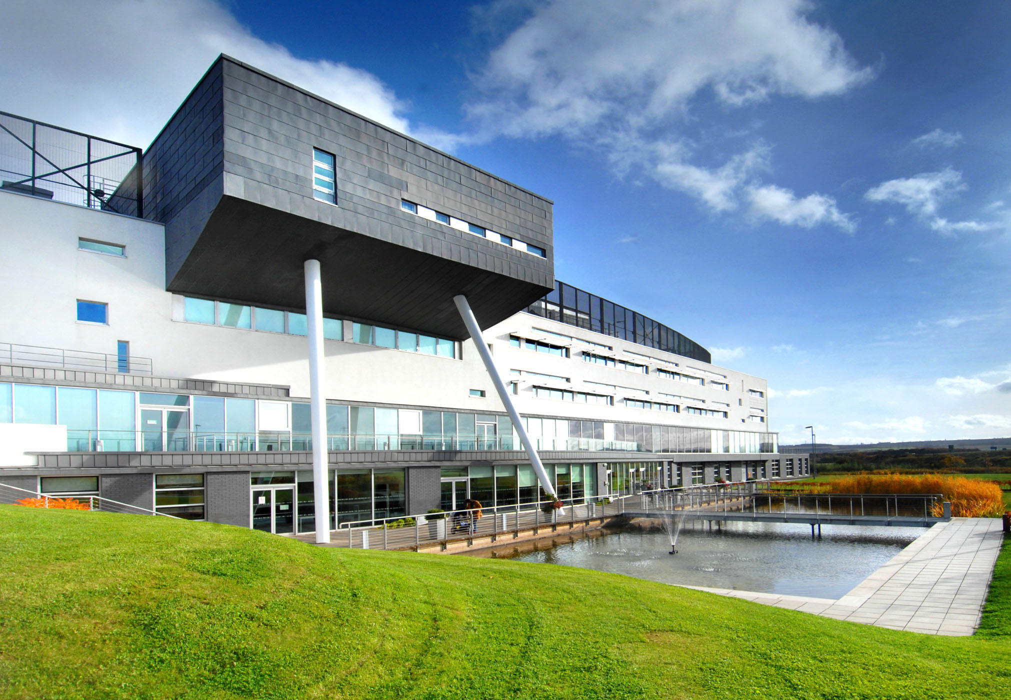 QMU exterior
